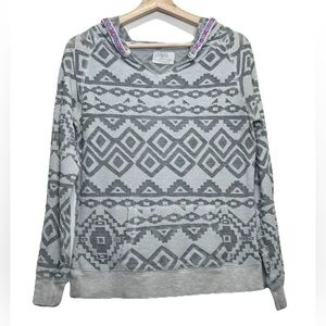 BKE Lounge women’s Aztec patterned hooded pullover cotton long sleeve sweater S